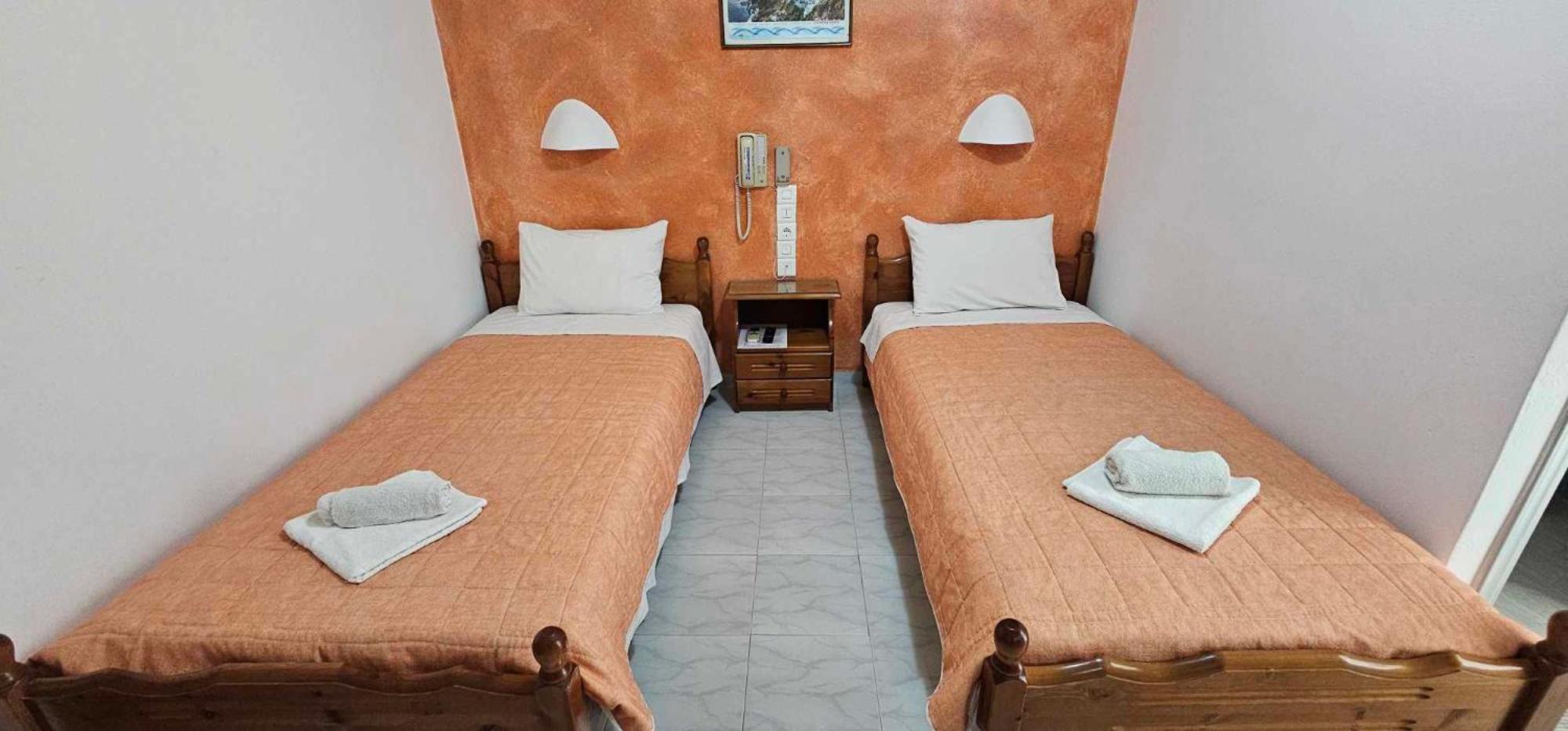 Hotel Palladion Karterádos Eksteriør billede